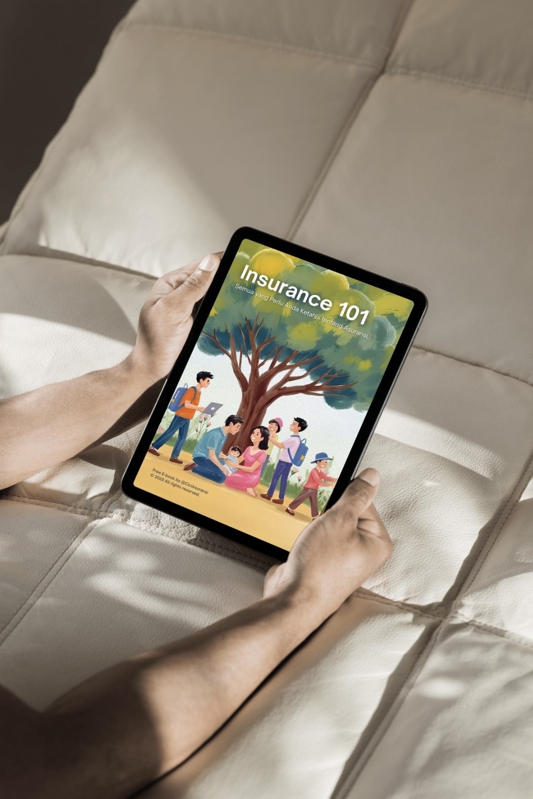 Mockup E-book Insurance 101 oleh @CiciAsuransi di tablet